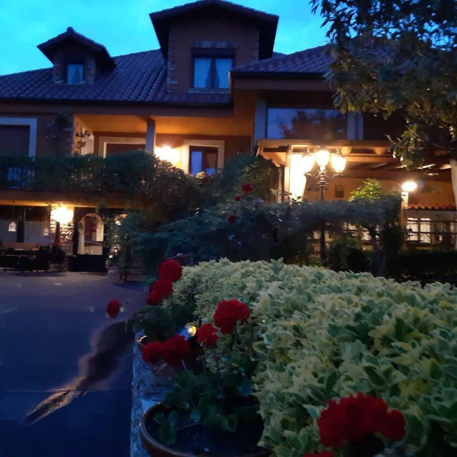 Hosteria Las Fuentes Rubayo Zewnętrze zdjęcie